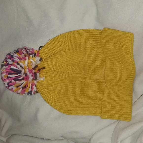 2/ $15 State Heart Colors Women's Beanie - Picture 4 of 4